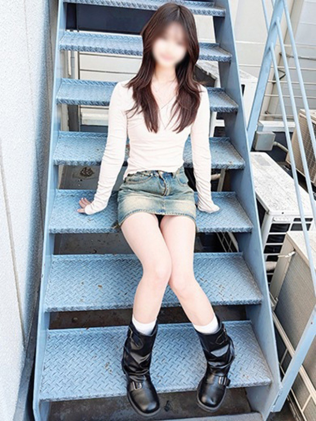 こゆき（チェックイン素人専門大人女子）