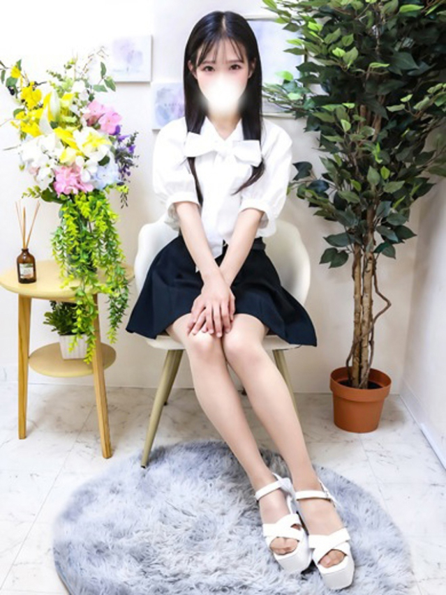 ひな（チェックイン素人専門大人女子）