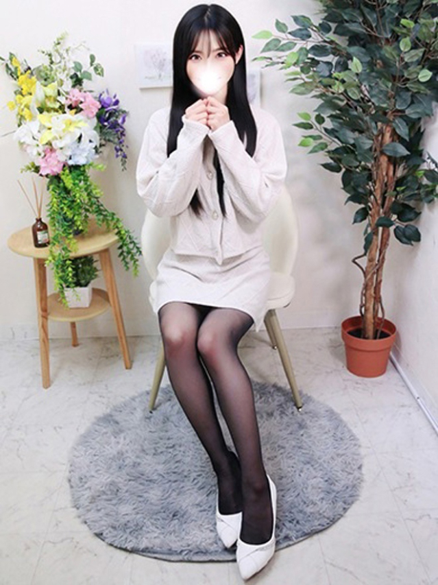 ひな（チェックイン素人専門大人女子）