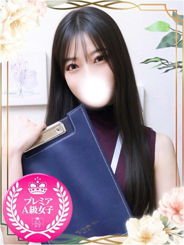 ここな(チェックイン素人専門大人女子)