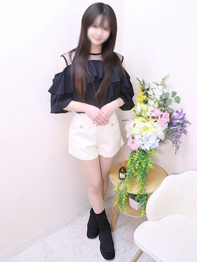 ひびき（チェックイン素人専門大人女子）