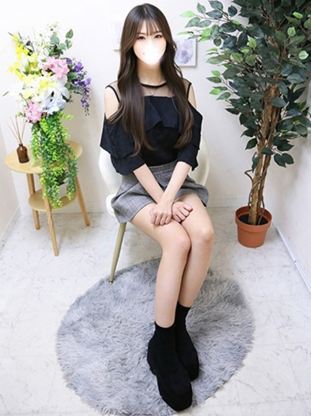 りり（チェックイン素人専門大人女子）