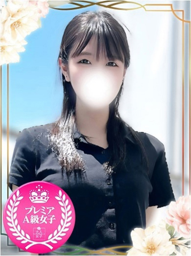 りんね（チェックイン素人専門大人女子）