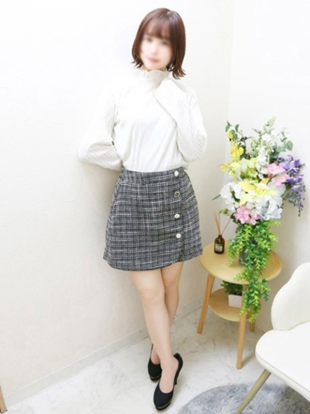 もえの（チェックイン素人専門大人女子）