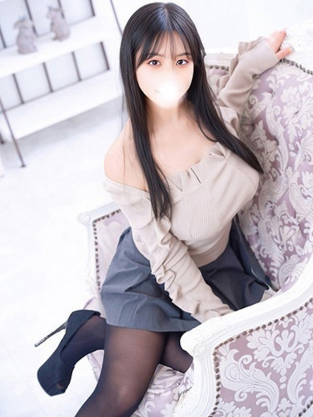 せりな（チェックイン素人専門大人女子）