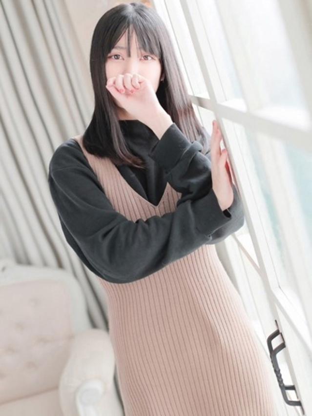 ひろか（チェックイン素人専門大人女子）