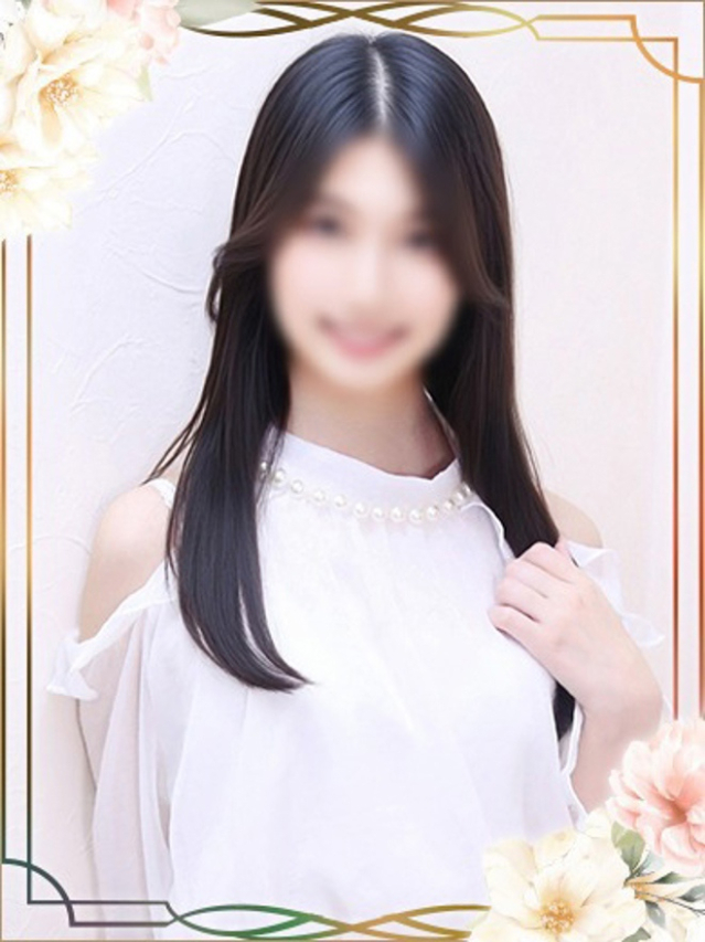 しおり（チェックイン素人専門大人女子）