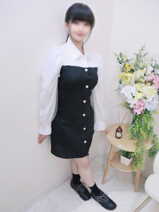 あんず(チェックイン素人専門大人女子)
