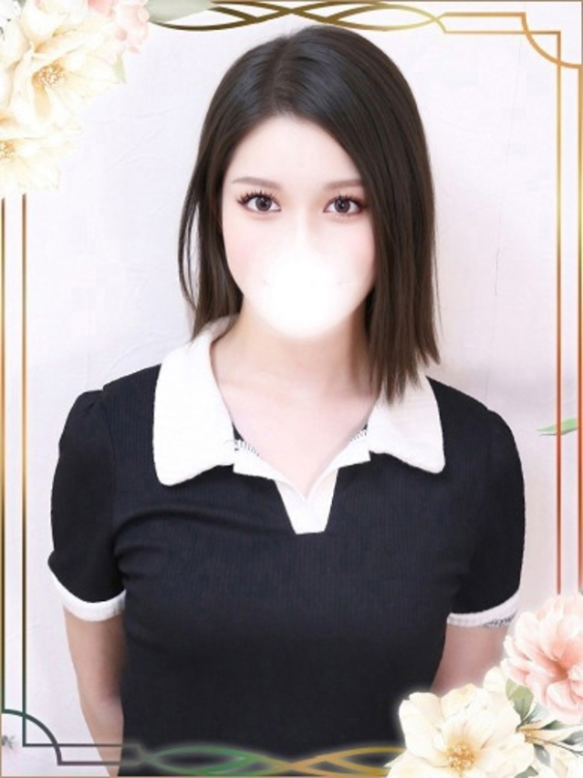 えれな（チェックイン素人専門大人女子）