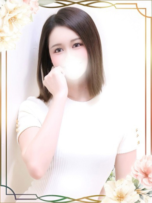 えれな（チェックイン素人専門大人女子）