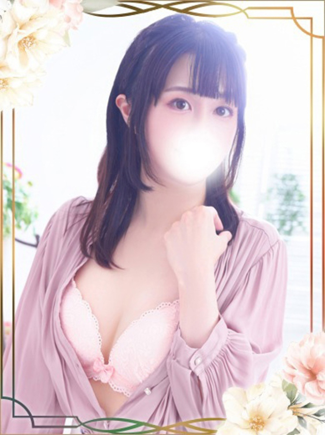 ひなこ（チェックイン素人専門大人女子）