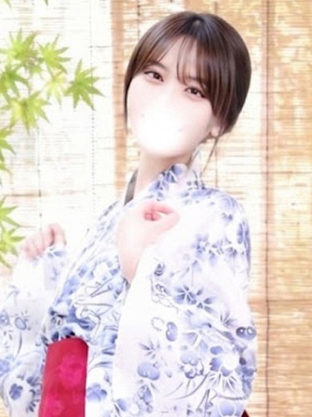 りんな（チェックイン素人専門大人女子）