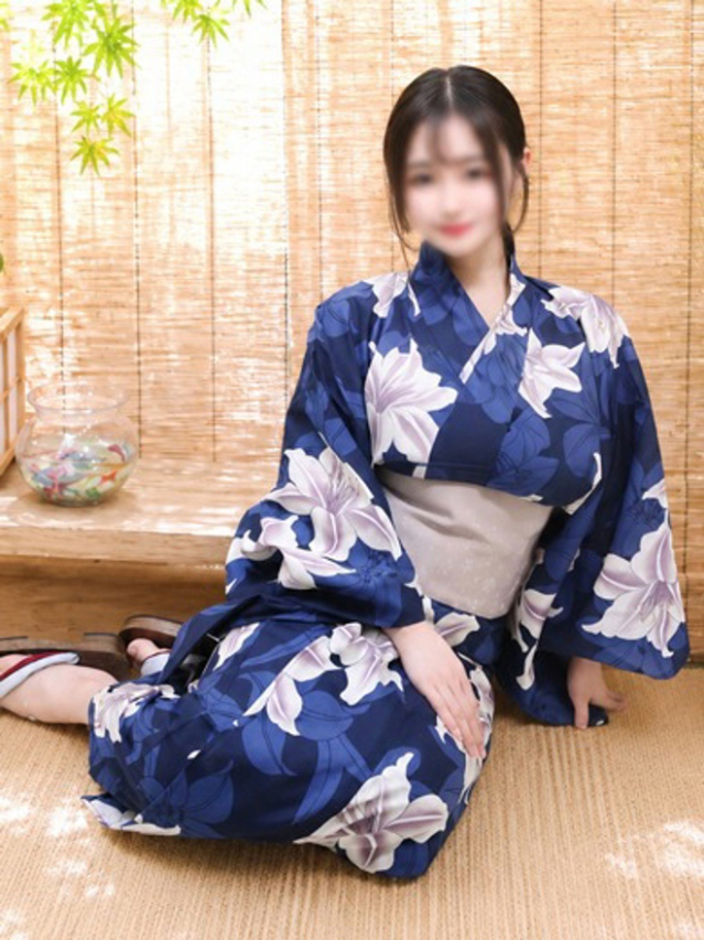 まお(チェックイン素人専門大人女子)