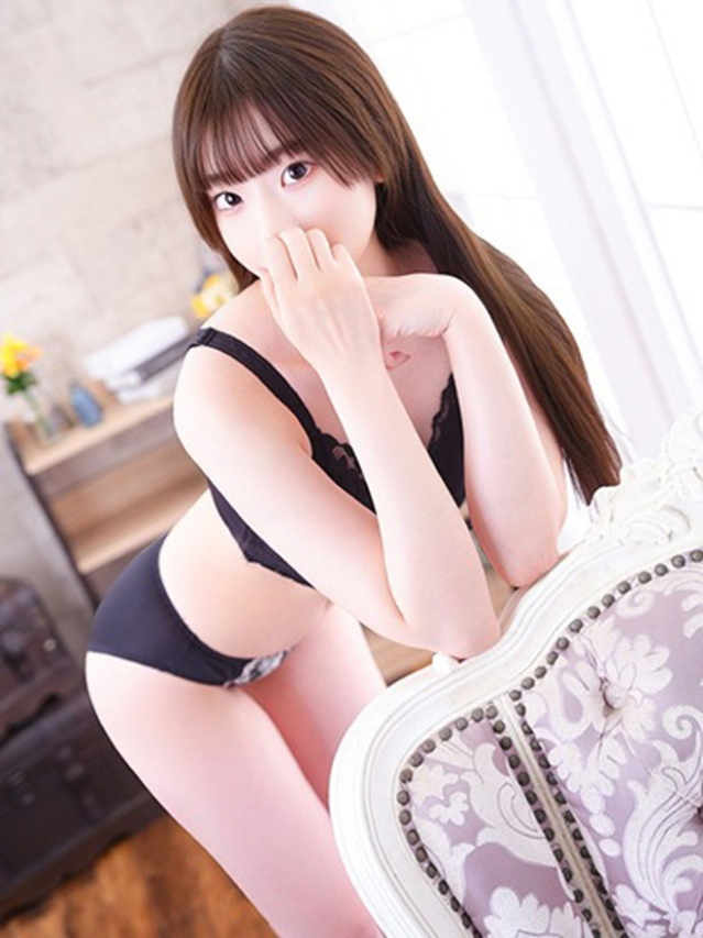 まり（チェックイン素人専門大人女子）