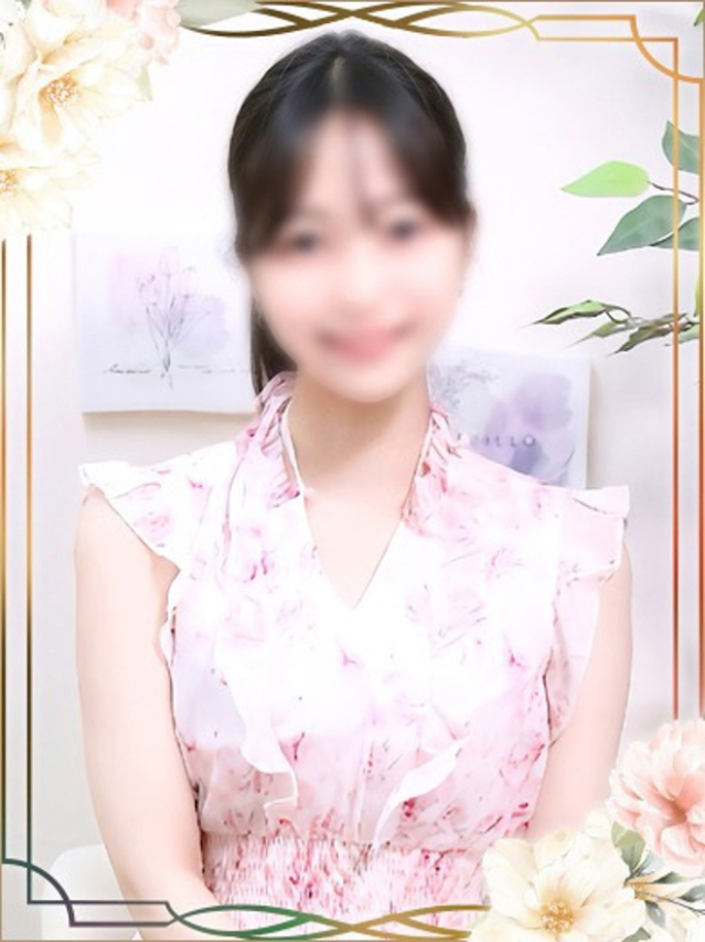 せな（チェックイン素人専門大人女子）