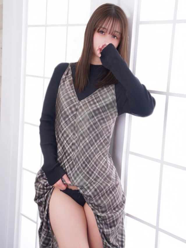 りな(チェックイン素人専門大人女子)