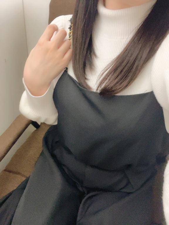 ひと雨来ますぜな日
