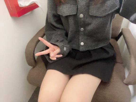 出勤してるよー!✋🏻