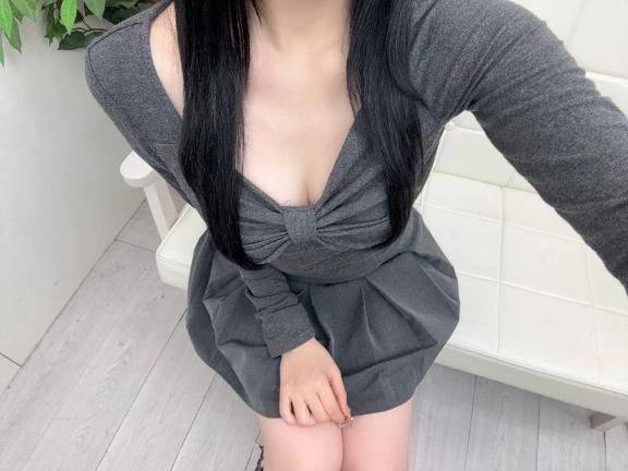 入店初日です！♡⸝⸝