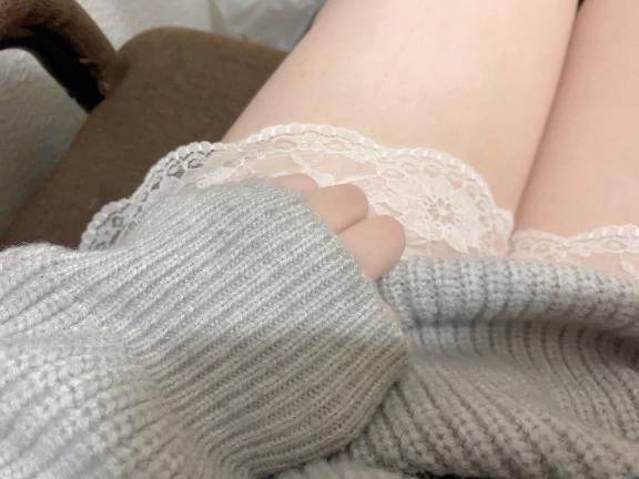 ソファの上で🛋💭