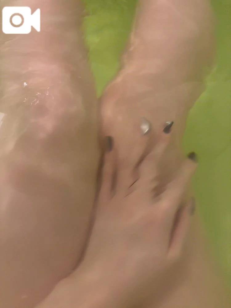 さわって⸝⸝⸝