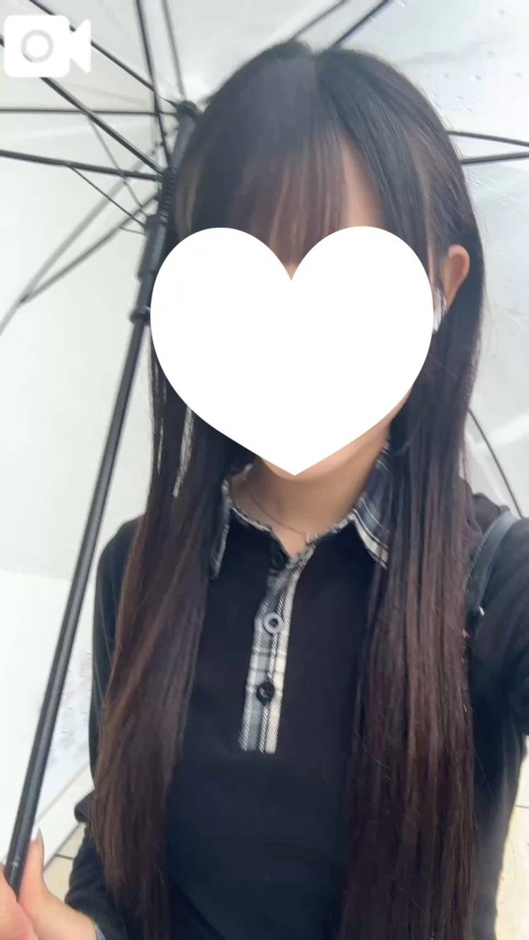 濡れちゃったー、🥲