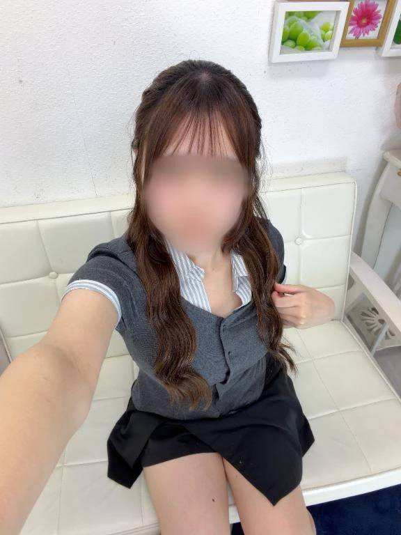 出勤してます🙂‍↕️