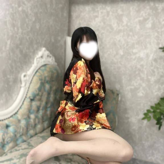 ちらっ//♡