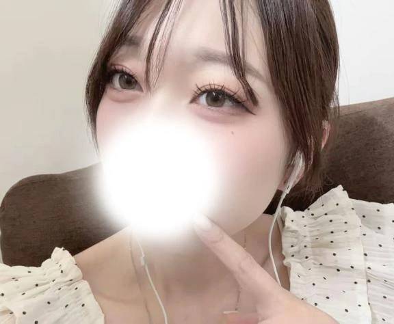 ( ˶°⌓°˶)