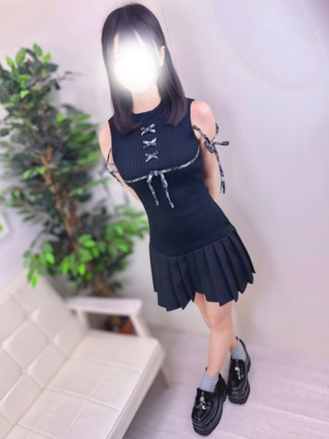 りり(S級しろうと娘)