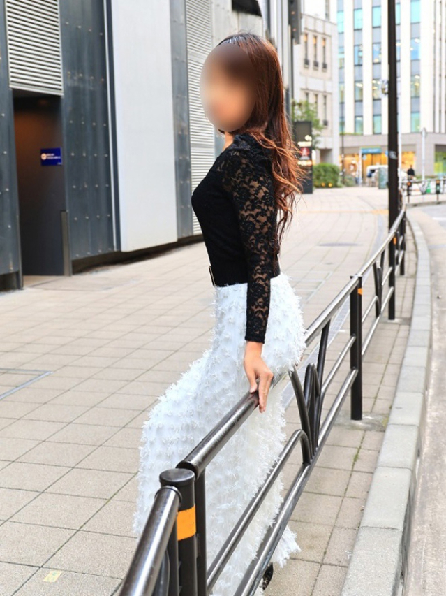 美麗(即アポ!!人妻サークル)