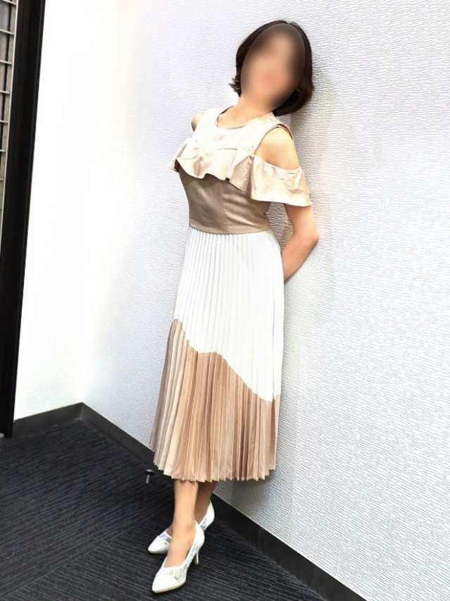 瑠李子(即アポ!!人妻サークル)