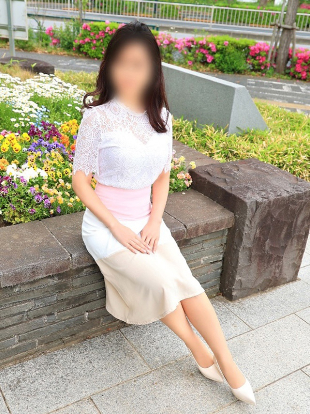 朱莉(即アポ!!人妻サークル)