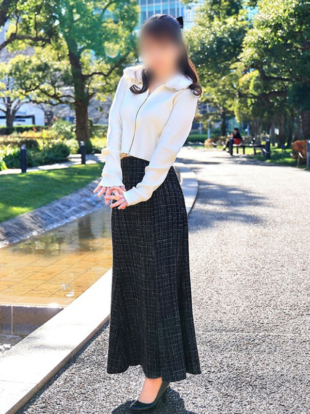 雫(即アポ!!人妻サークル)