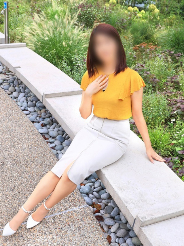 真尋(即アポ!!人妻サークル)