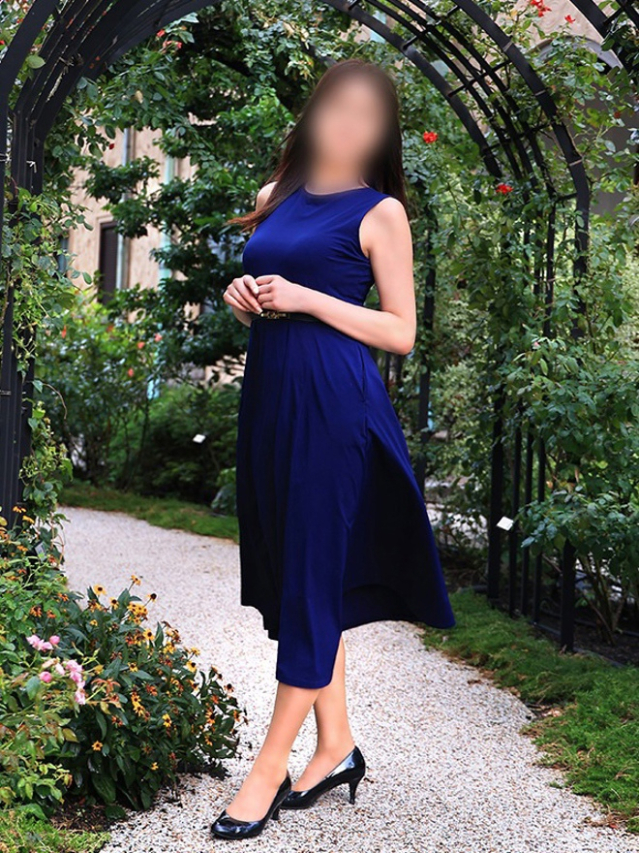 菜未（即アポ!!人妻サークル）