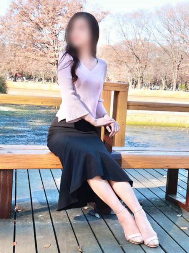 瞳(即アポ!!人妻サークル)