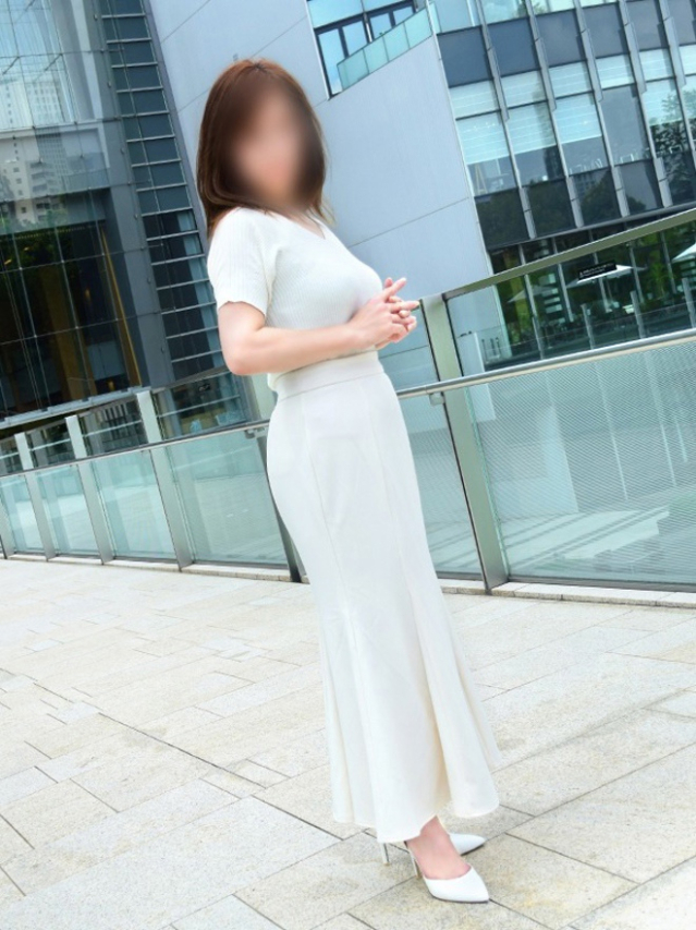 実優(即アポ!!人妻サークル)