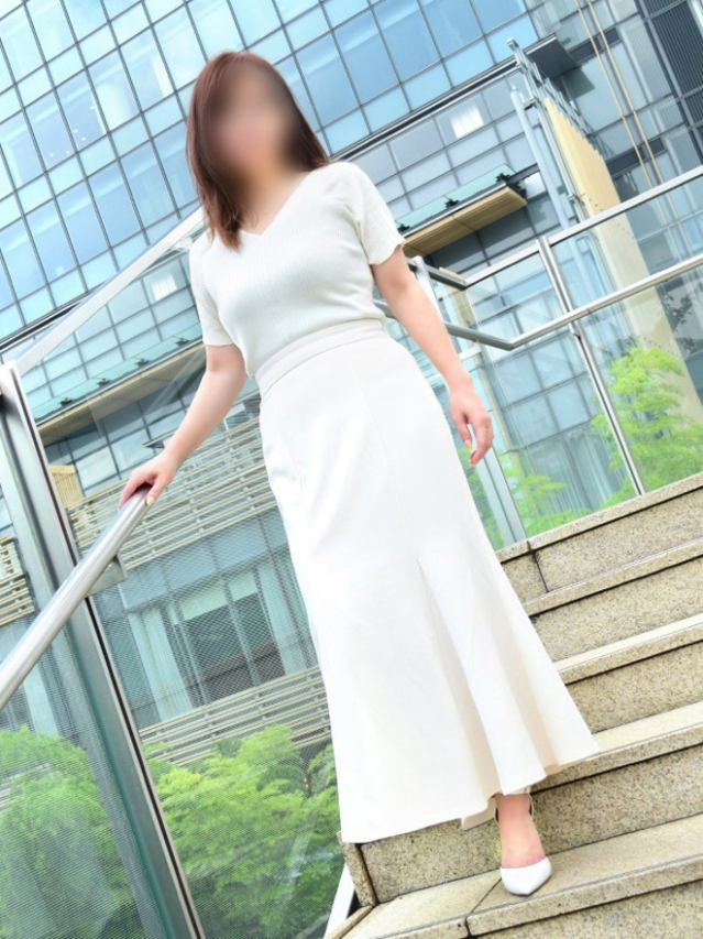 実優(即アポ!!人妻サークル)