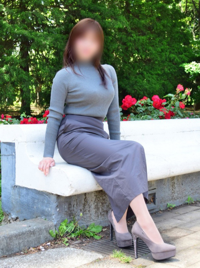 唯音(即アポ!!人妻サークル)