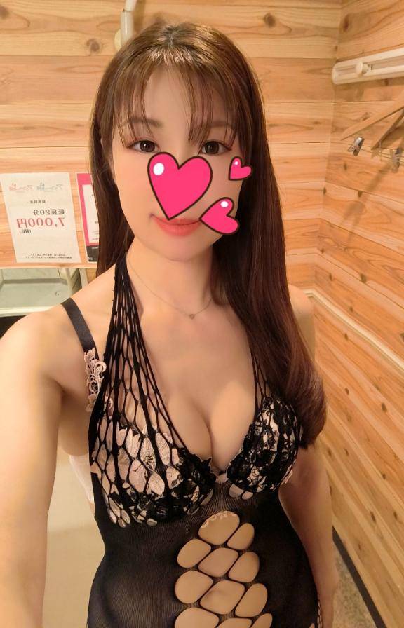 麻生みゆ（アラ40アラ50na奥様）