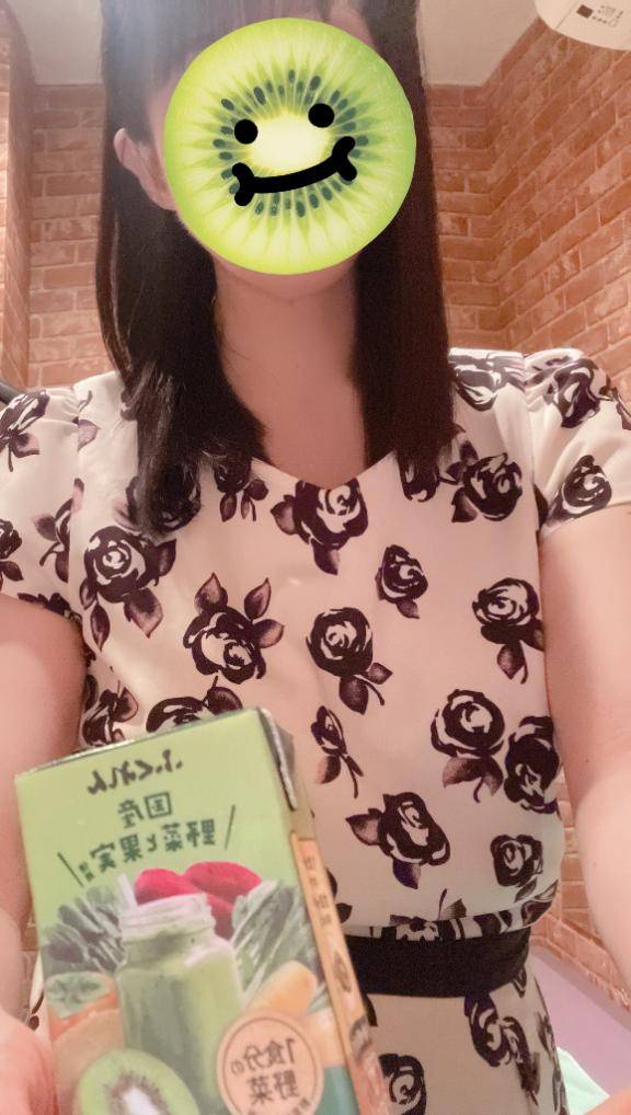 片岡みほ（アラ40アラ50na奥様）