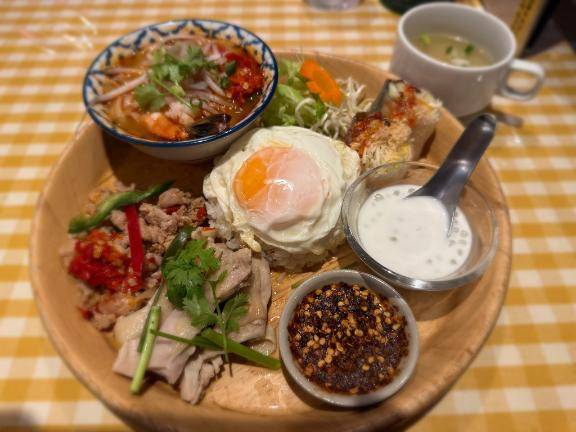 今日は大好きなタイ料理???
