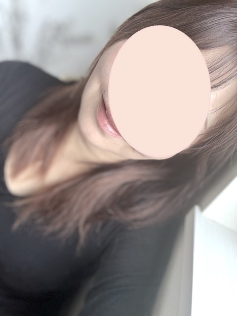 黒木りこ(アラ40アラ50na奥様)