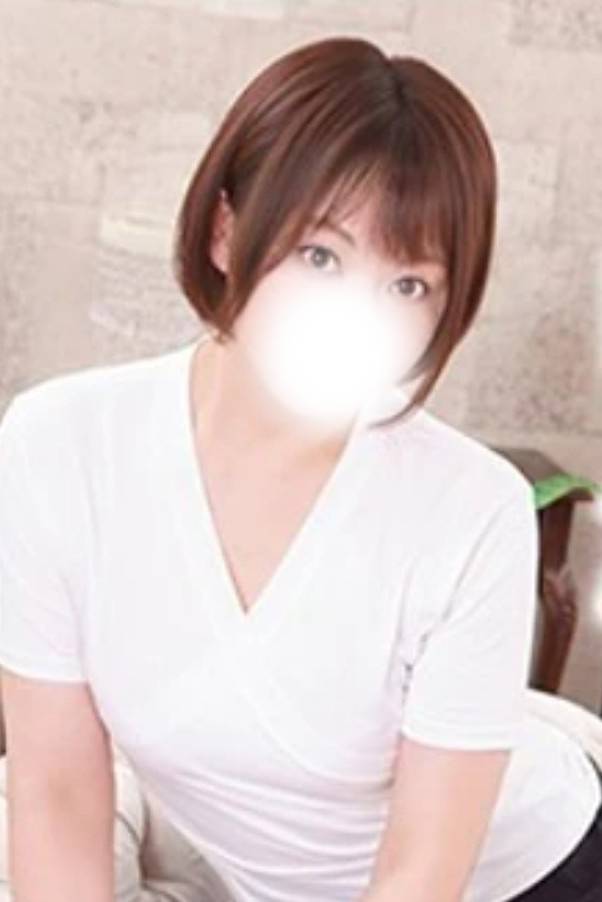 中村(なかむら)(あげは)