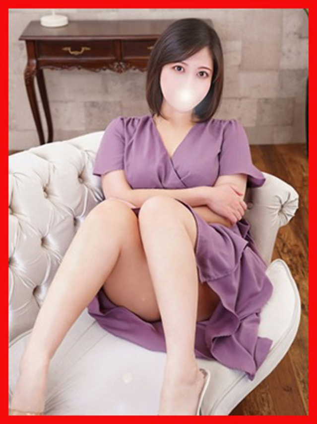 横山(よこやま)(あげは)