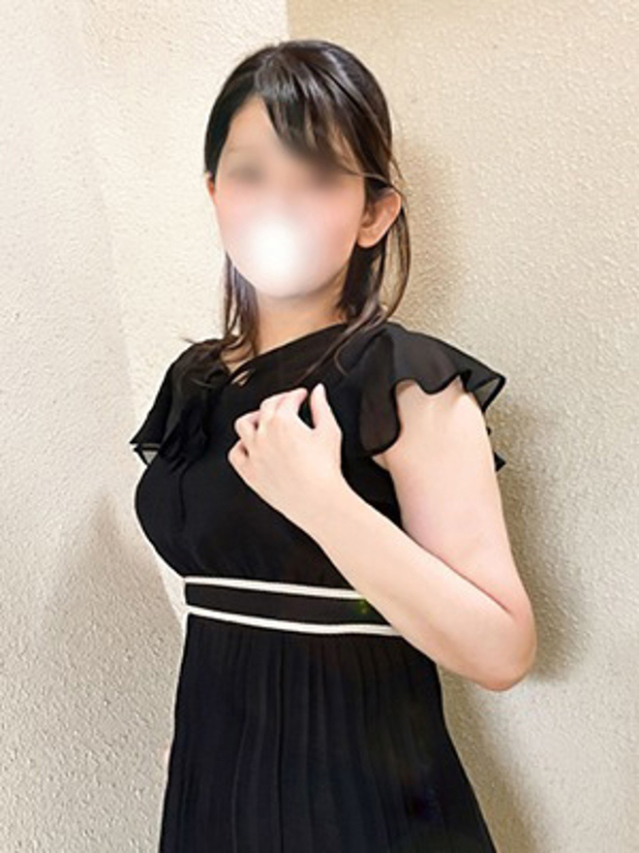 里見(さとみ)（あげは）