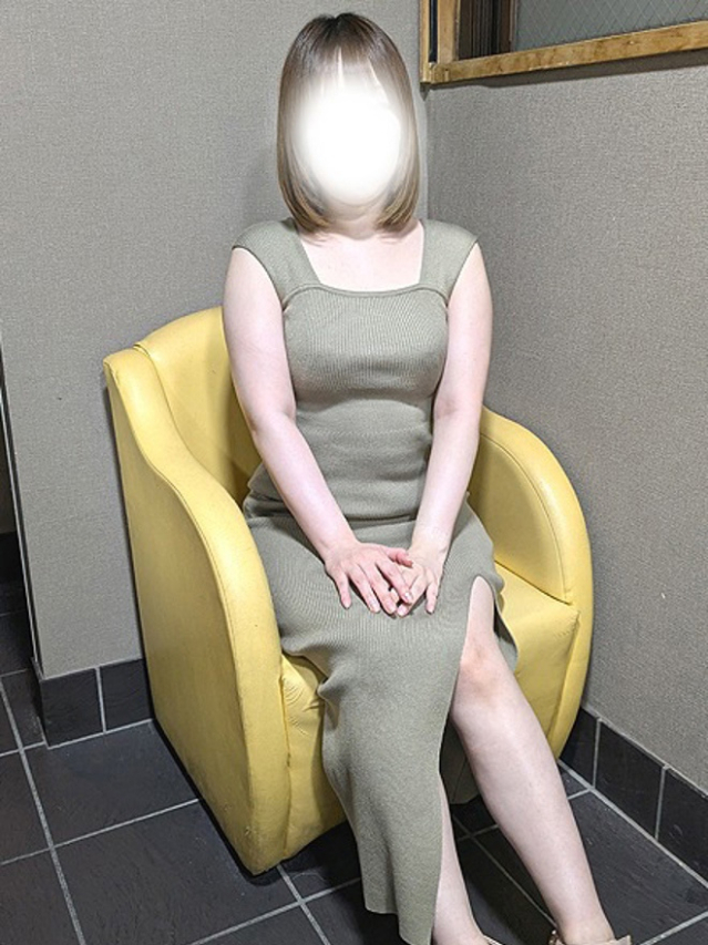 ことみ（人妻紹介センター）