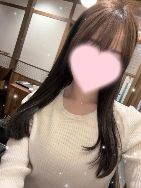 変なとこ空いてる⸜♡⸝‍