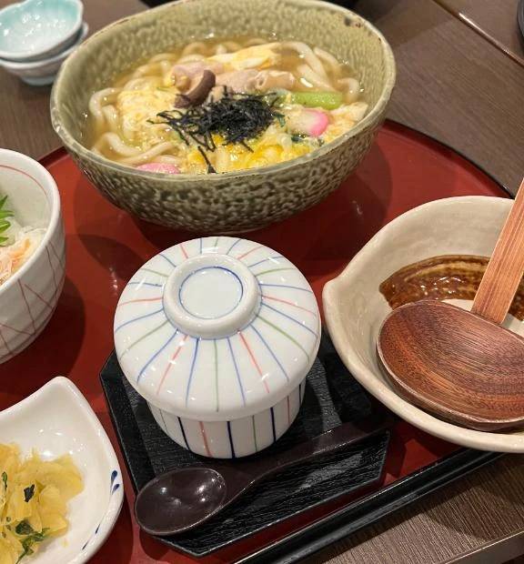 少し肌寒い夜は。